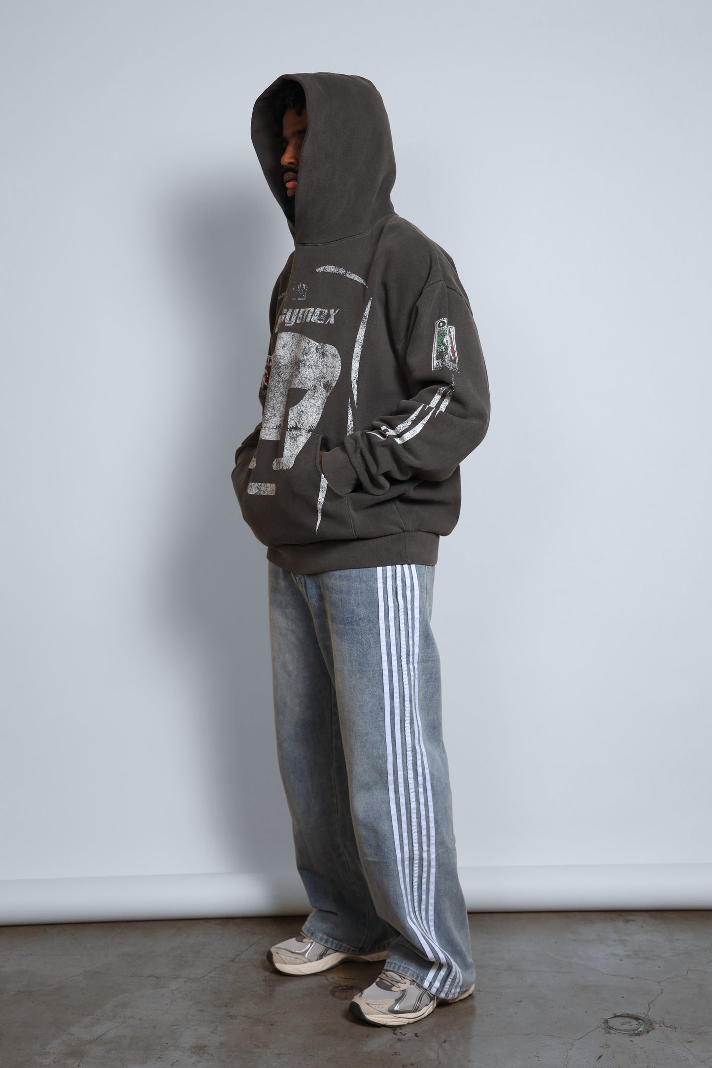 NOISYMEX VINTAGE BLACK HOODIE