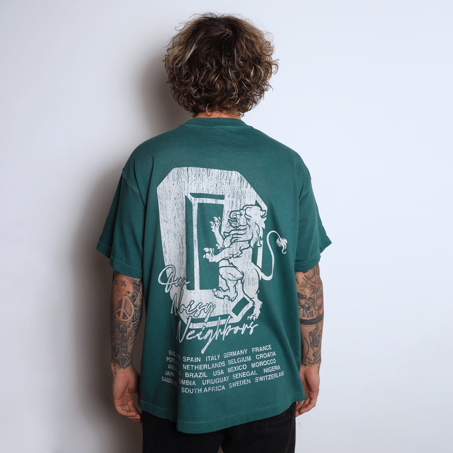 "O" LION TEE
