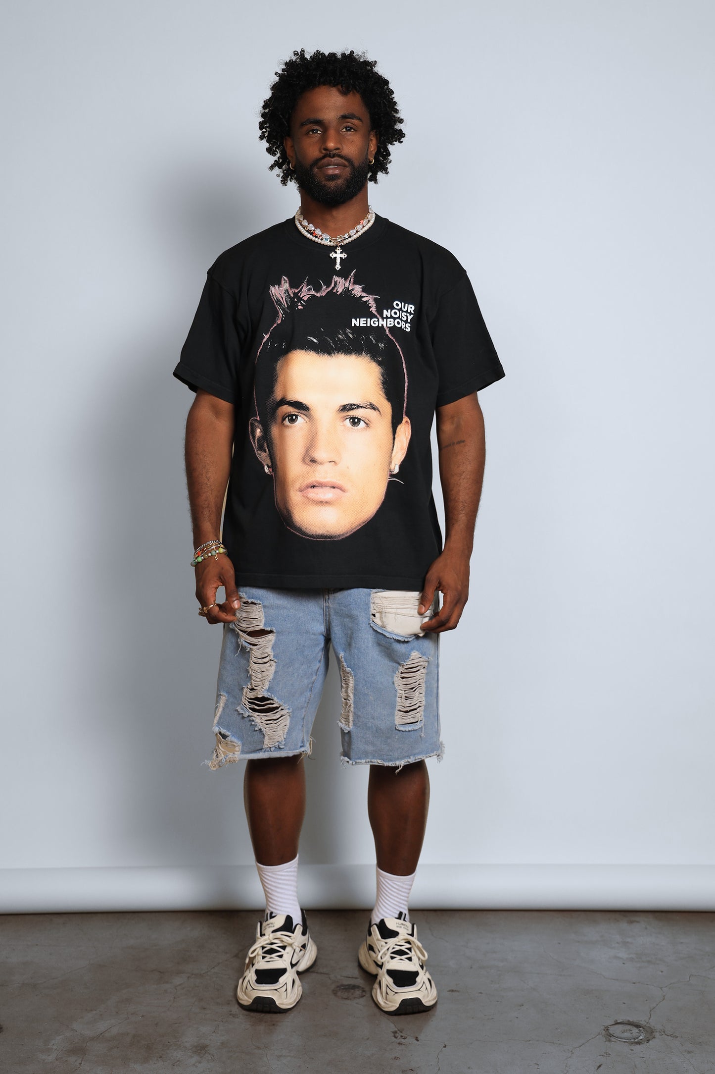 CR BOX BLACK TEE