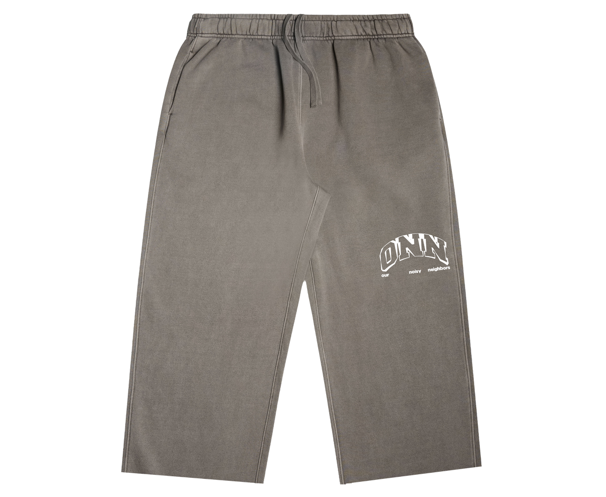 ONN LOGO FADED GREY THREE-QUARTERS SHORTS