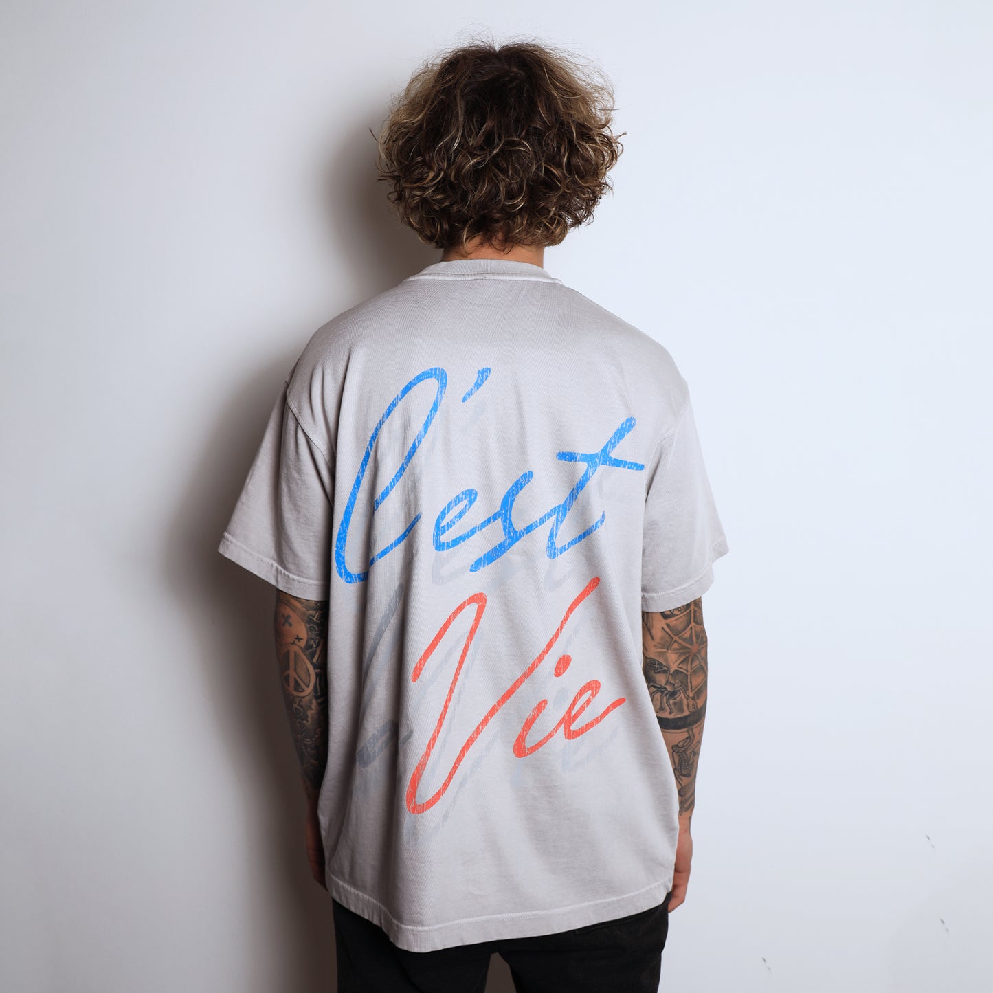 CAMISETA CAJA C'EST LA VIE